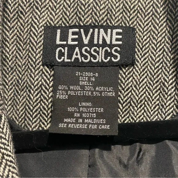 Levine Classics Vintage Herringbone Blazer - Picture 2 of 5